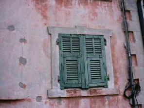 Xtrallusion photo gallery of Italy. Photos, pictures, images and photographs of the Italian Rivieras, the Italian Lakes, the Italian Alps, the Cinque Terre, the Amalfi coast and some of the most beautiful corners of Italy. Plus photos of Italian cities such as Pisa, Milan, Genoa and Rome.